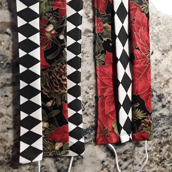 Beautiful Mackenzie Childs inspired face mask - Picture 2 of 3